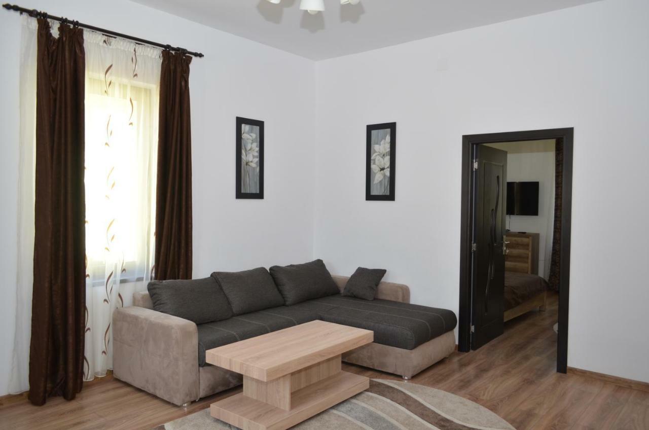 Casa Pricas Villa Alsómoécs Kültér fotó